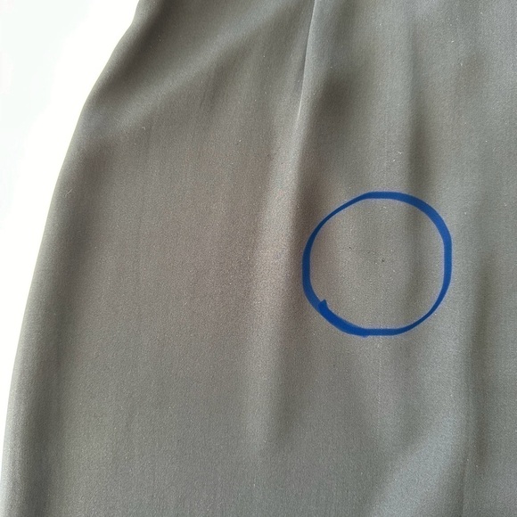 BCBG Maxazria fitted dress with short sleeves, ruffled, knee length, silk - Picture 12 of 16